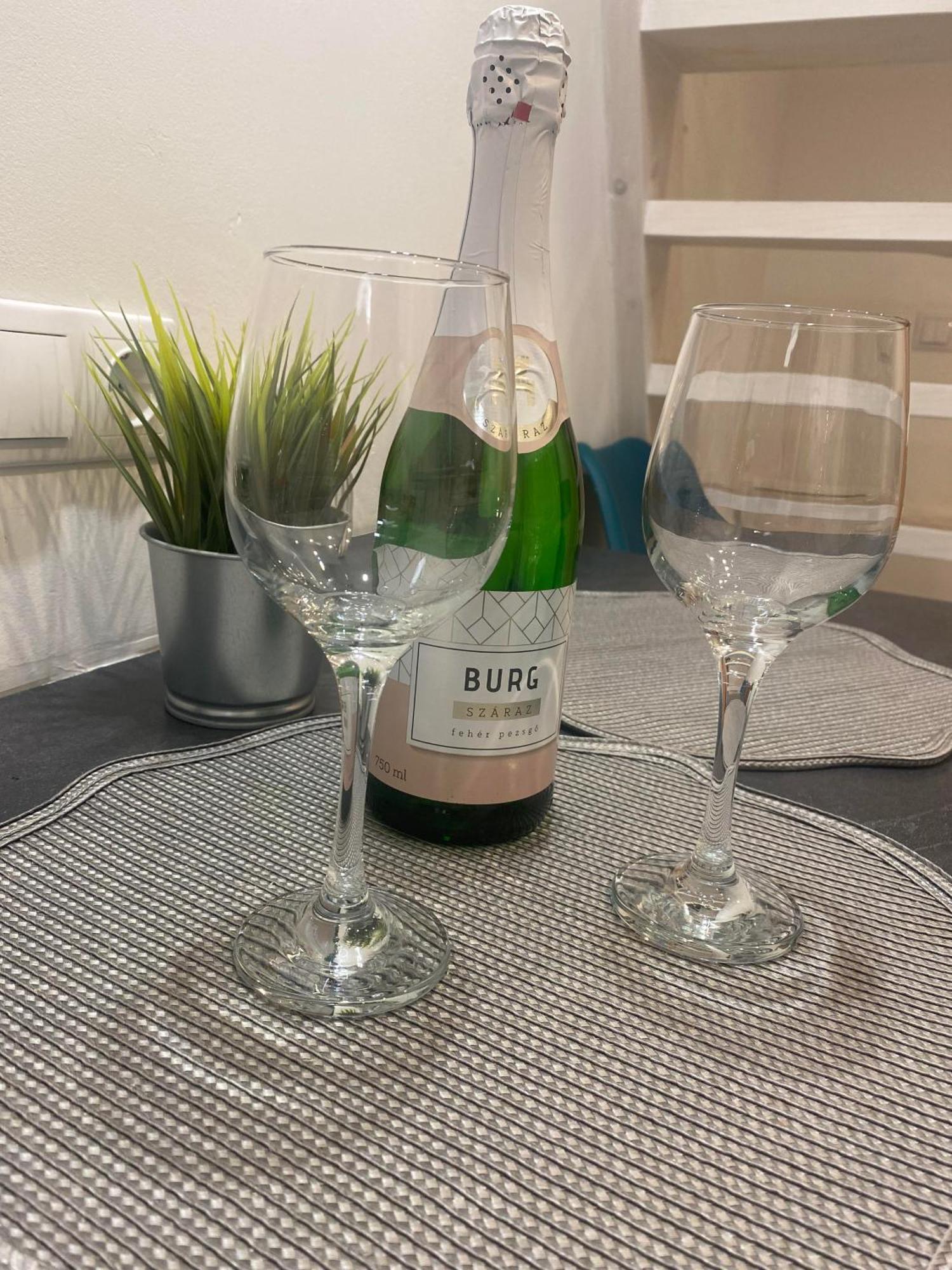 Lazyhome Budapest Bagian luar foto